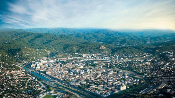 Gazon synthétique à Alès Bello Extérieur